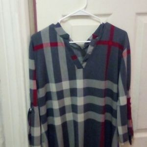 Half long sleeve shirt